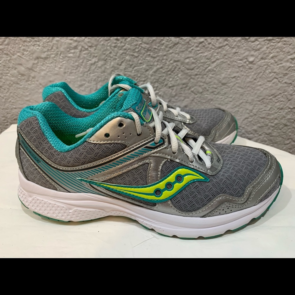 Saucony (S15333-1) Cohesion 10 Running Shoes sz8